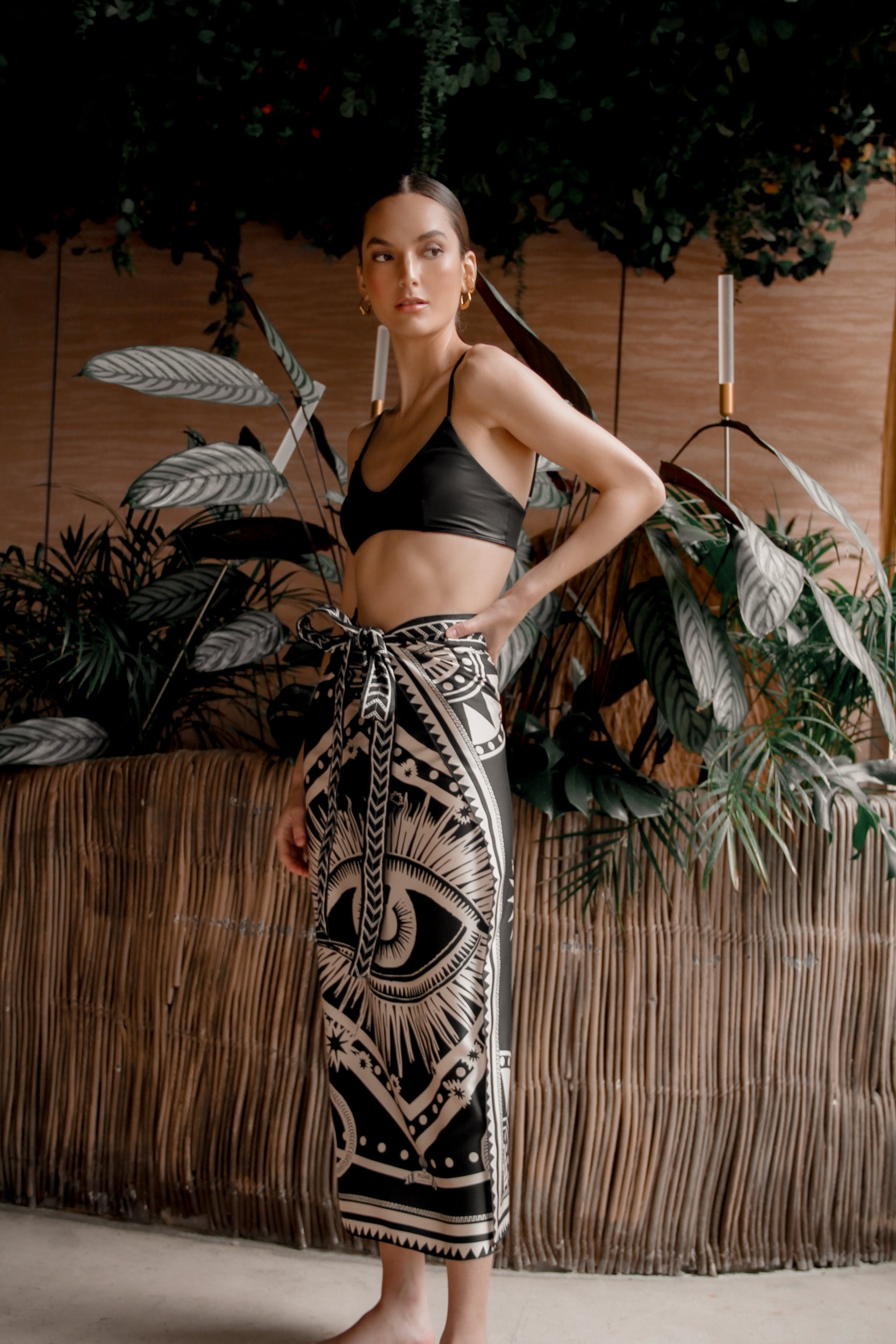 Sari Nazar, Negro / Vestido - Falda