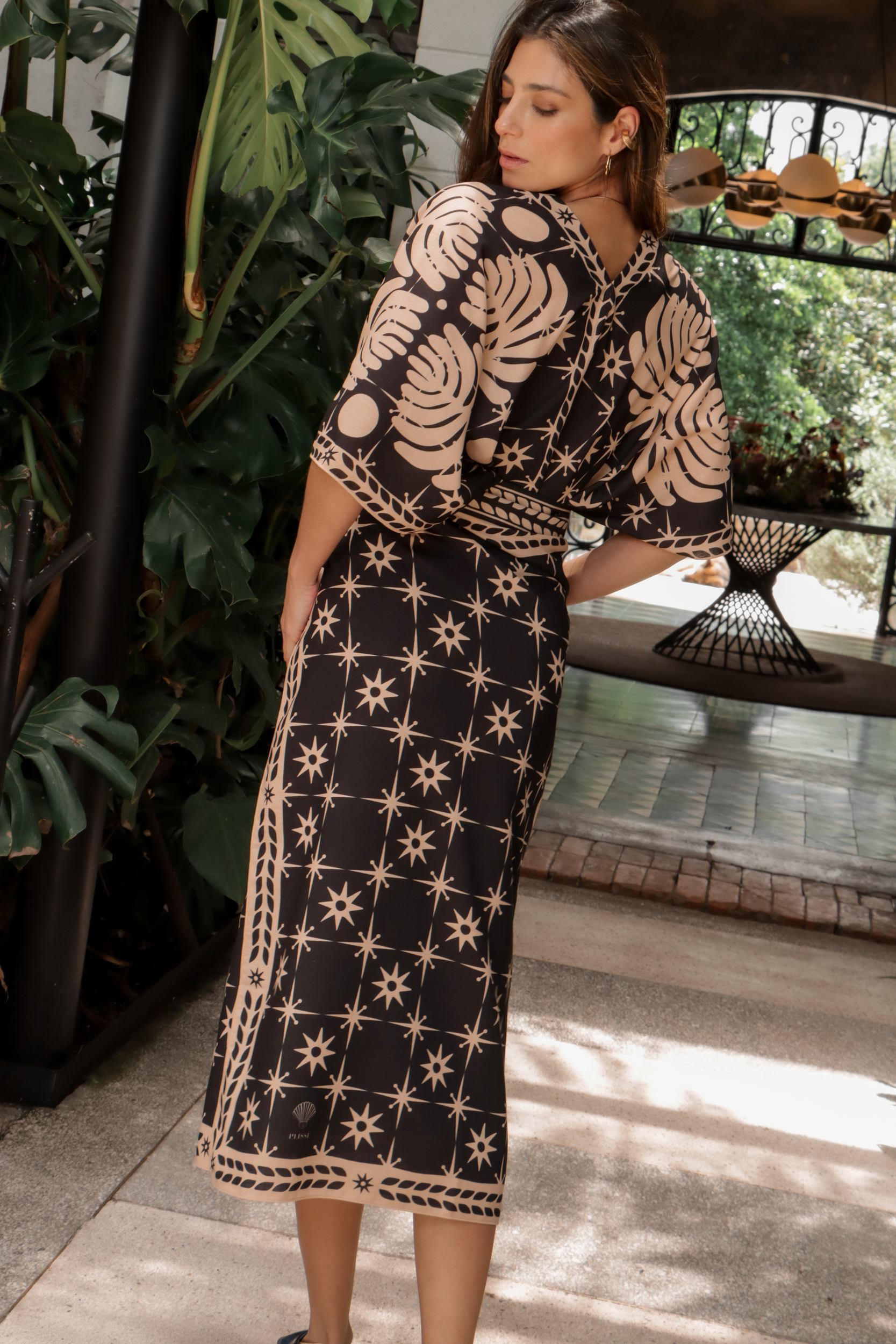 Kimono Cometa Negro, Lino