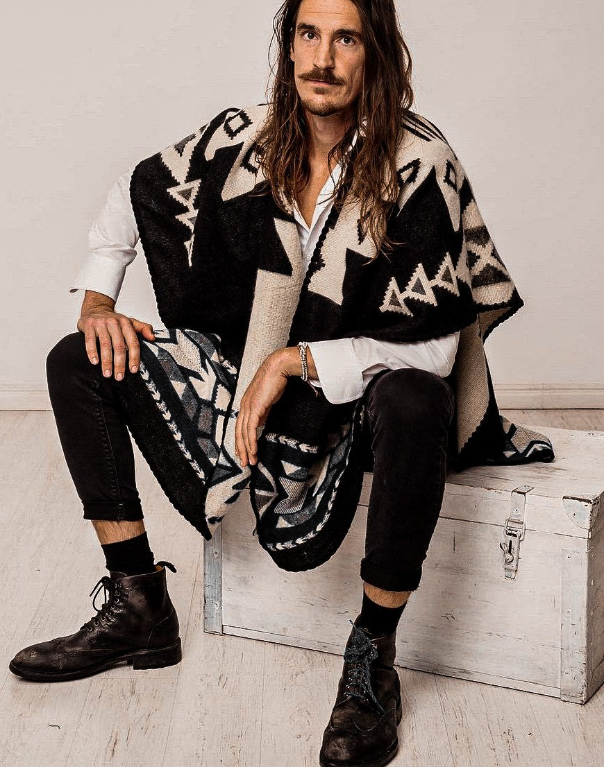 Poncho Aras - Negro