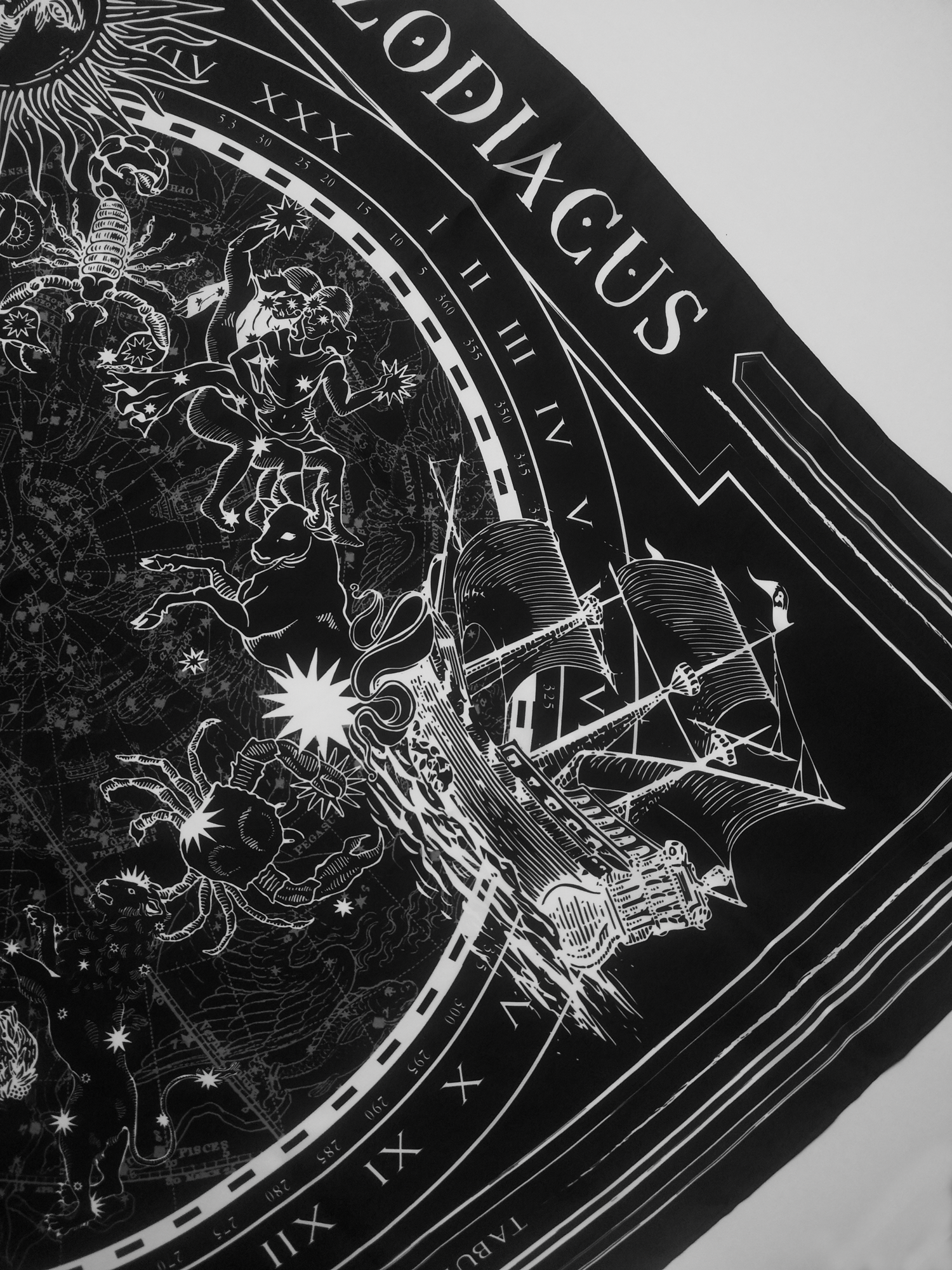 Pañoleta ZODIACUS - Negra