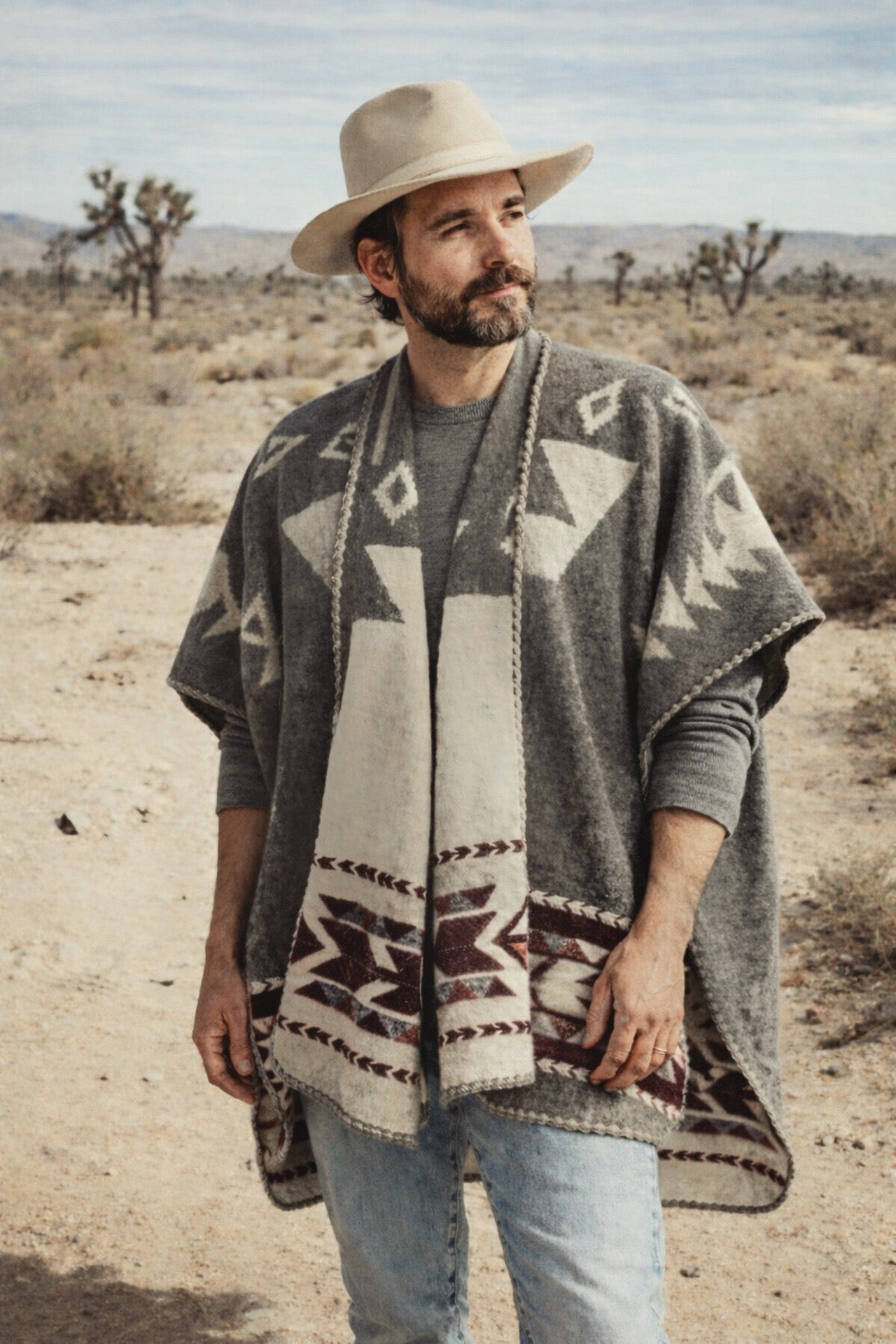 Poncho Aras - Vino