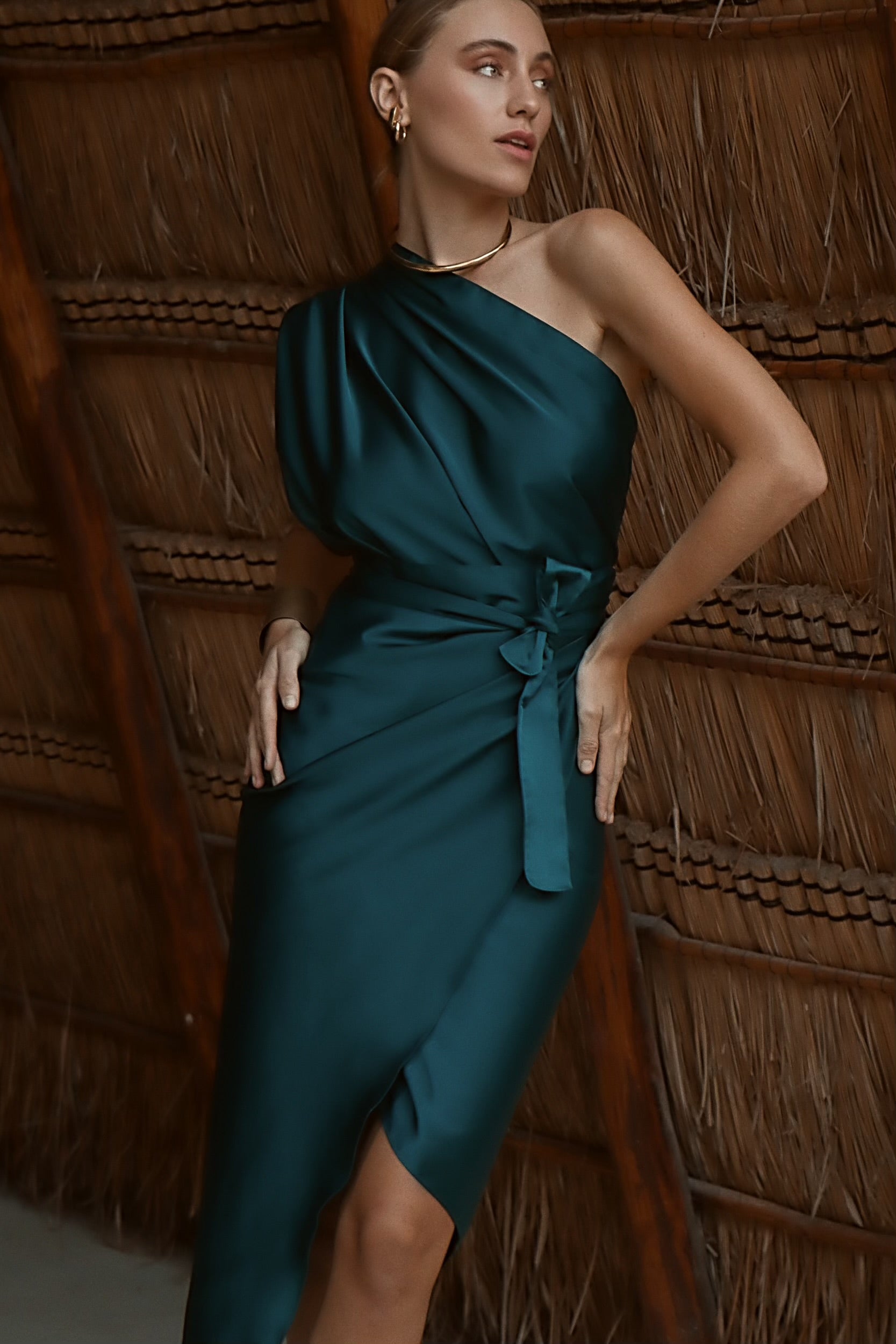 Sari Equinoccio, Verde Esmeralda / Vestido - Falda